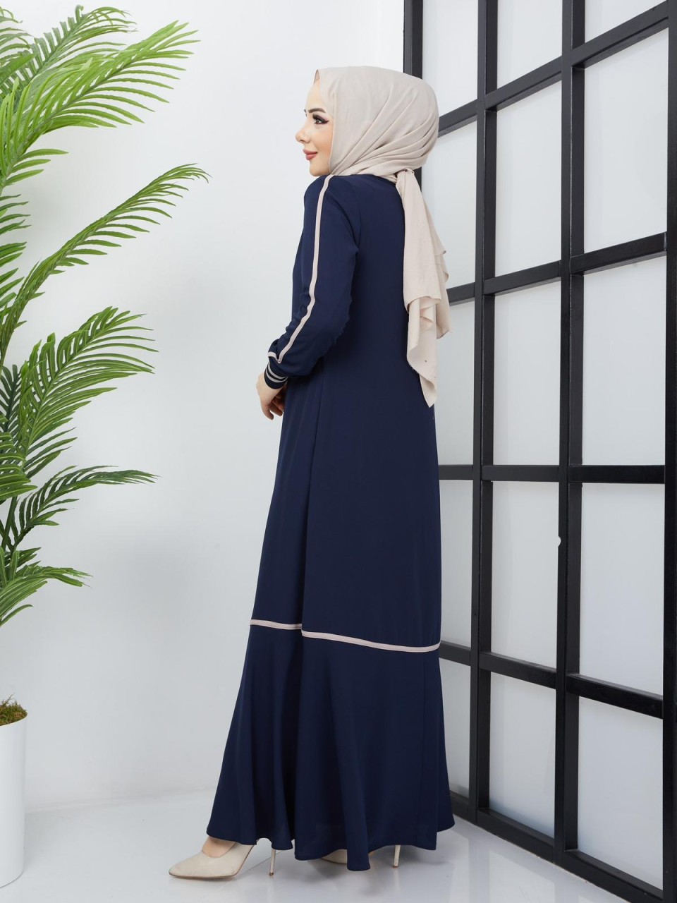 Medina Silk Abaya color 3